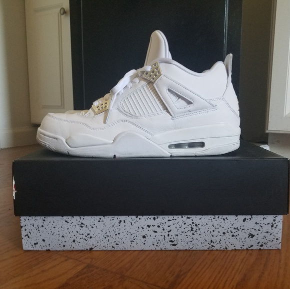 Jordan Retro 4 'Pure Money' 2017 - Picture 3 of 4
